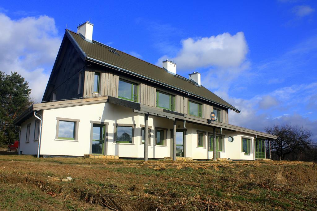 Chamedafne W Puszczy Kampinoskiej Brochow Exterior photo